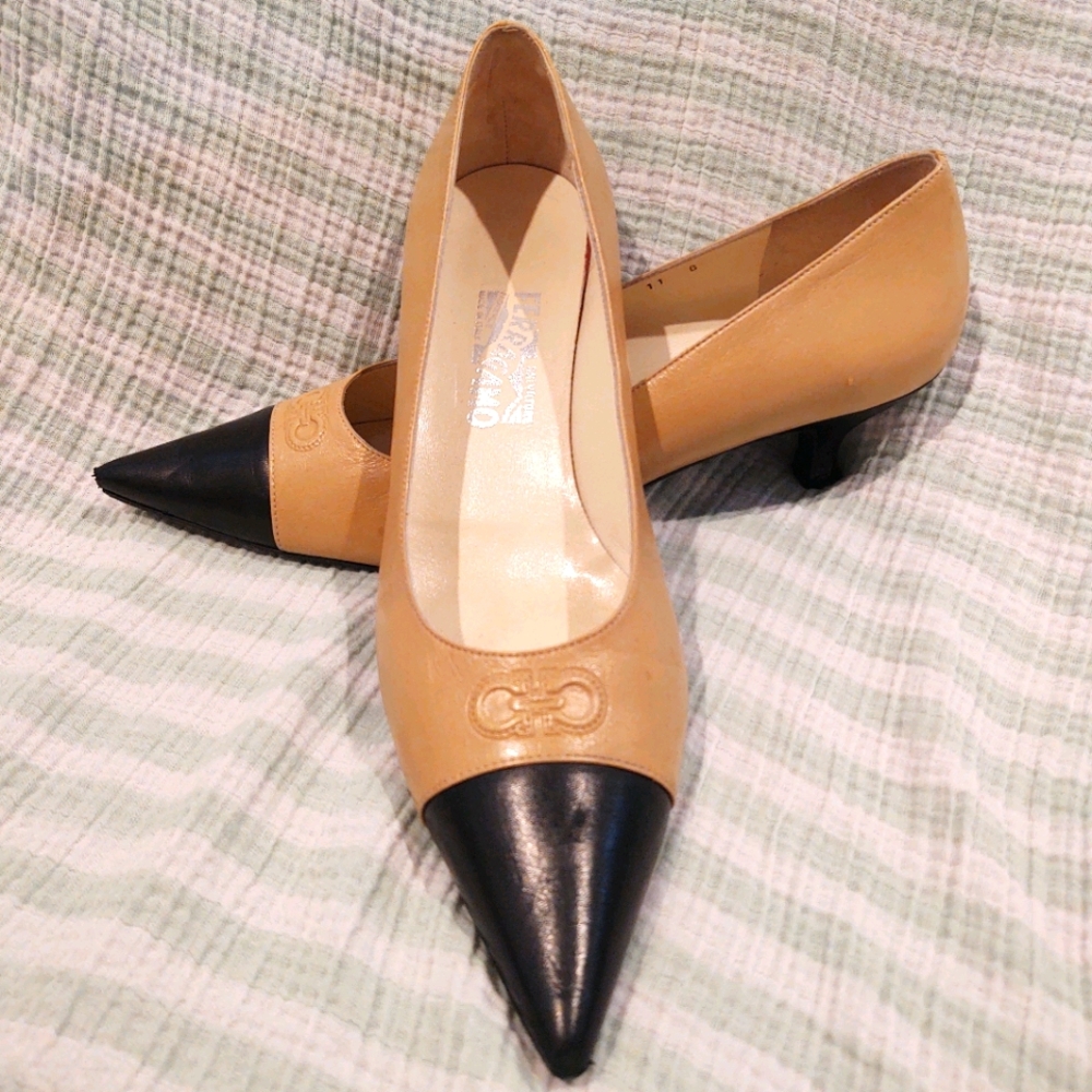 Salvatore Ferragamo pumps